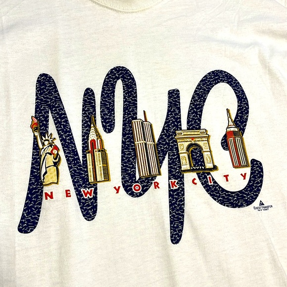 90’s NYC Vintage T-Shirt - Picture 2 of 5